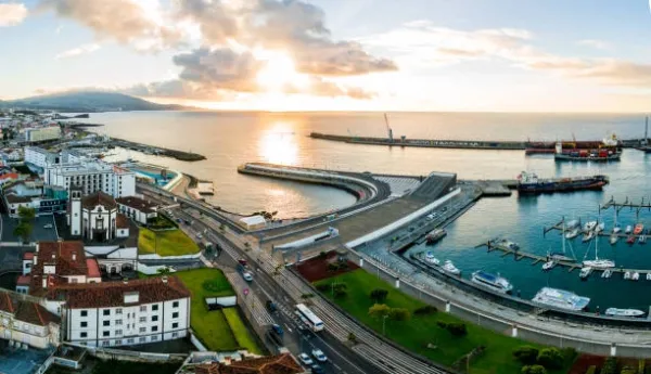 São Miguel Island: 6 Days of Adventure & Natural Beauty