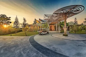 Phukalini Luxury Pool Villa & Onsen