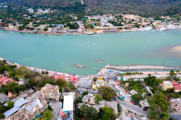 Auli Honeymoon Package: 3 Days of Romantic Bliss
