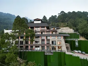 Viceroy In the Himalaya | Lansdowne