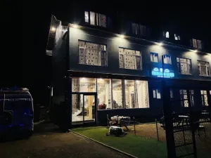 Pahalgam Blues Hotel And Restaurant