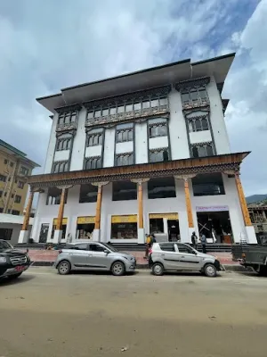 Tshongdu Boutique