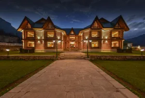 Hotel Village Walk