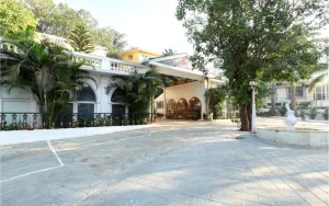 Avion Holiday Resort