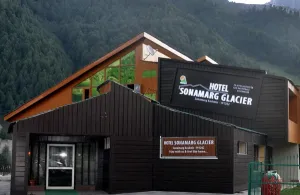 Hotel Sonamarg Glacier