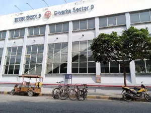 Dwarka Sector 9 Metro Station