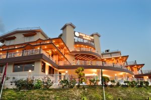 Anand Vardhan Resort